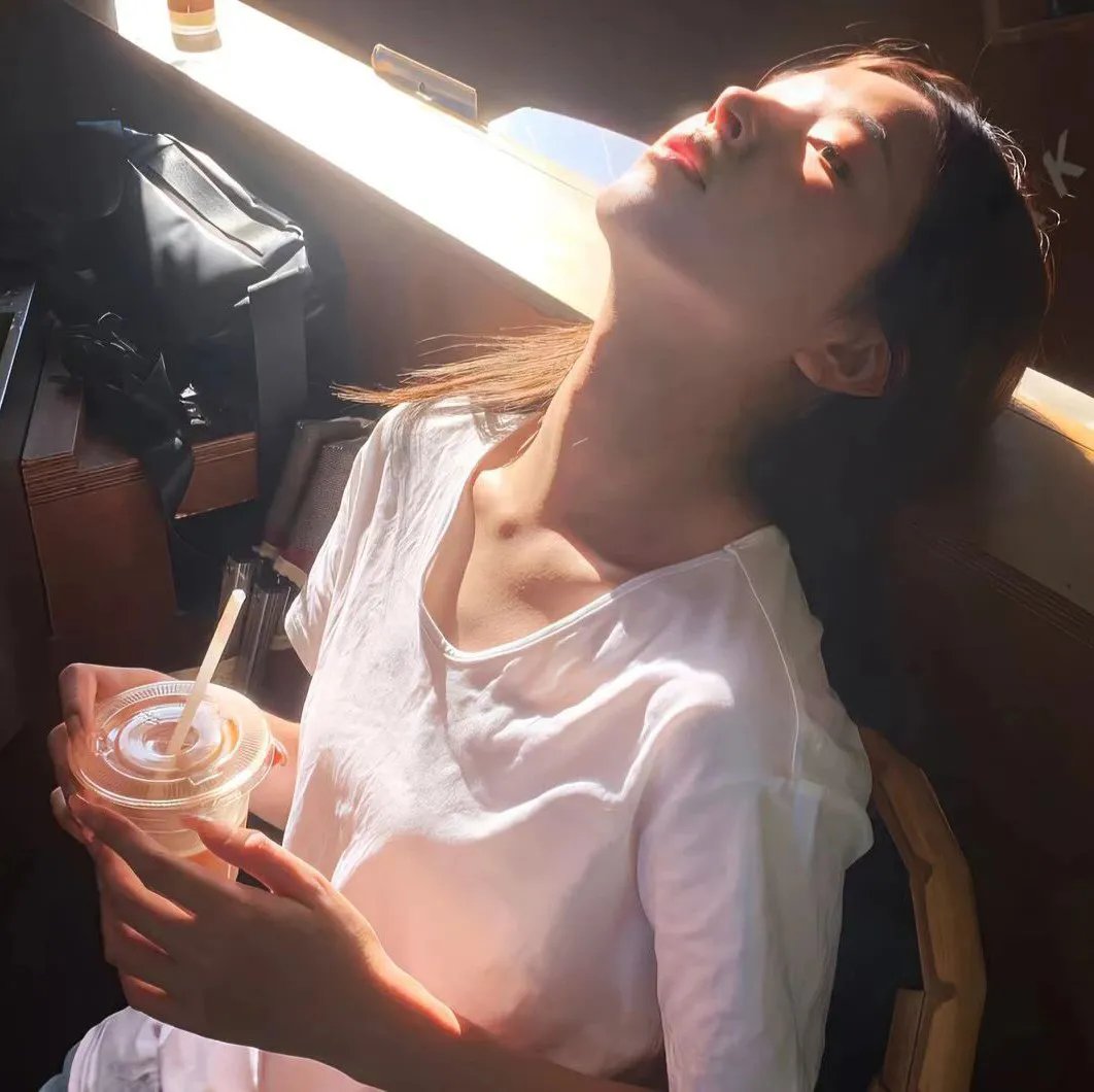 穷得漂亮 在线观看